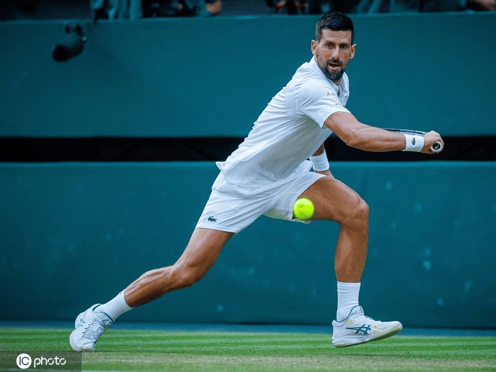 爱游戏官方入口-温网完胜蒙特卡洛大师赛，德约科维奇刷新纪录