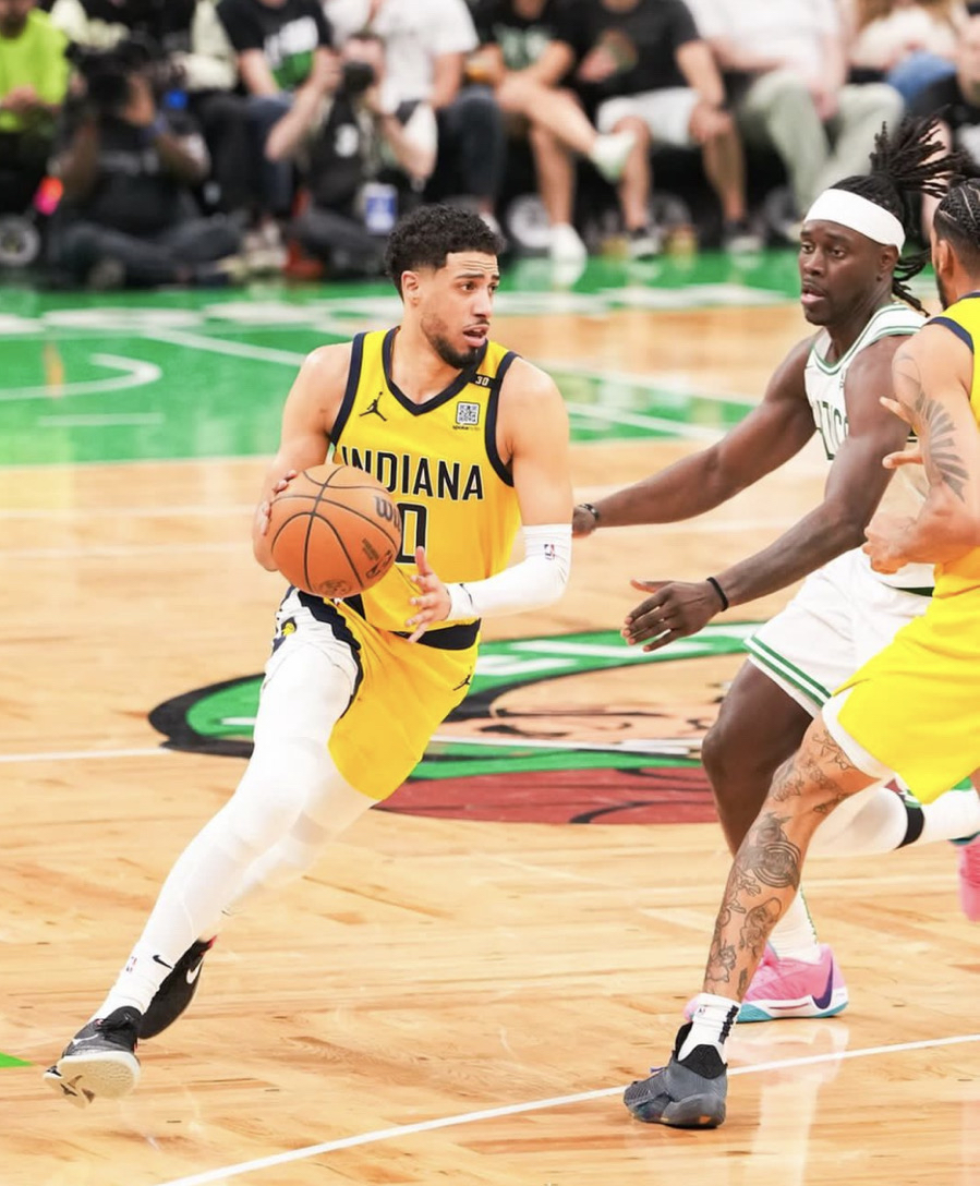 热火横扫湖人，塔图姆状态火热