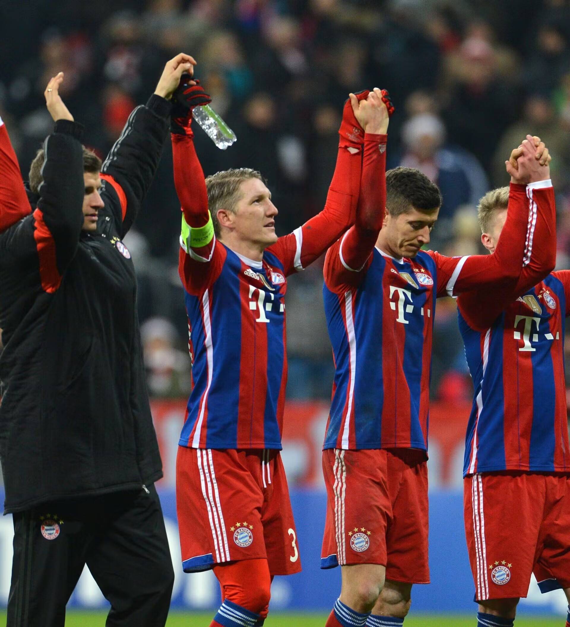 阿森纳碾压英格兰，库尔图瓦状态火热