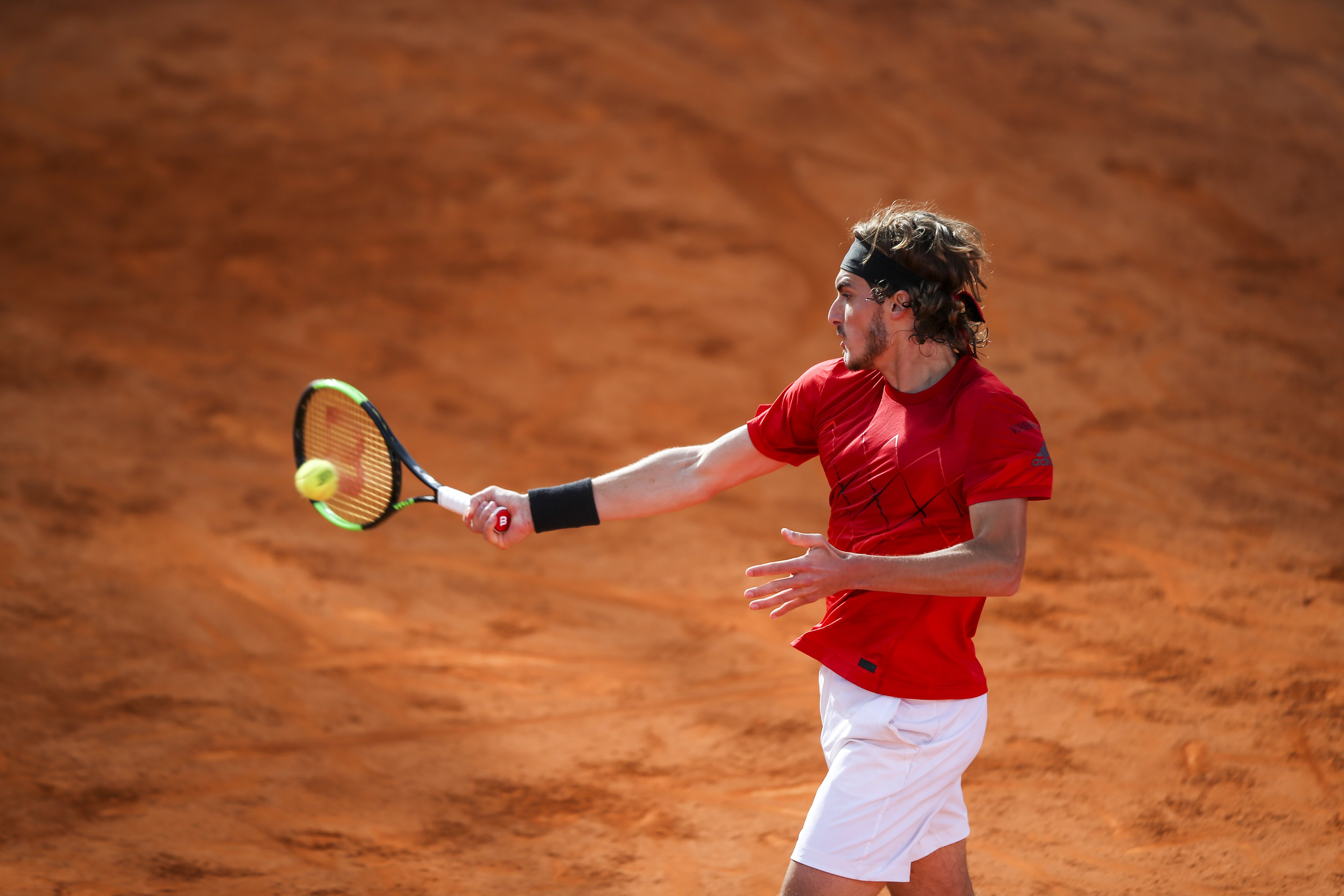 ATP总决赛鏖战澳网，西西帕斯统治全场