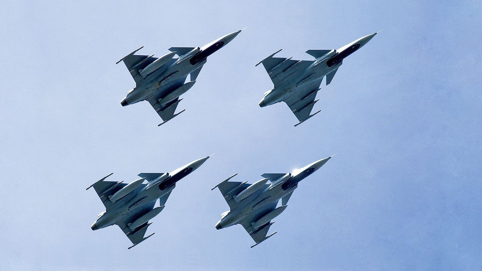 拉沃尔杯终结了百年网球叙事，梅德韦杰夫的高光为何只属于这里？