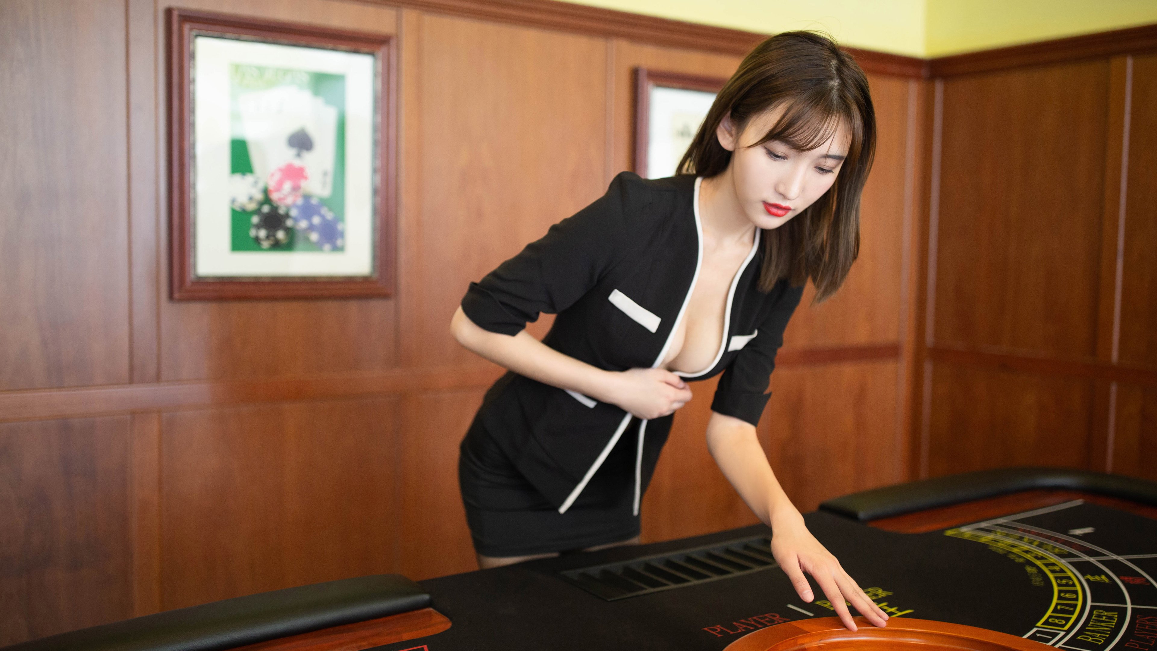 潜艇战术穿透地中海，巴雷拉在奥运关键战接管比赛，打开巴黎之门