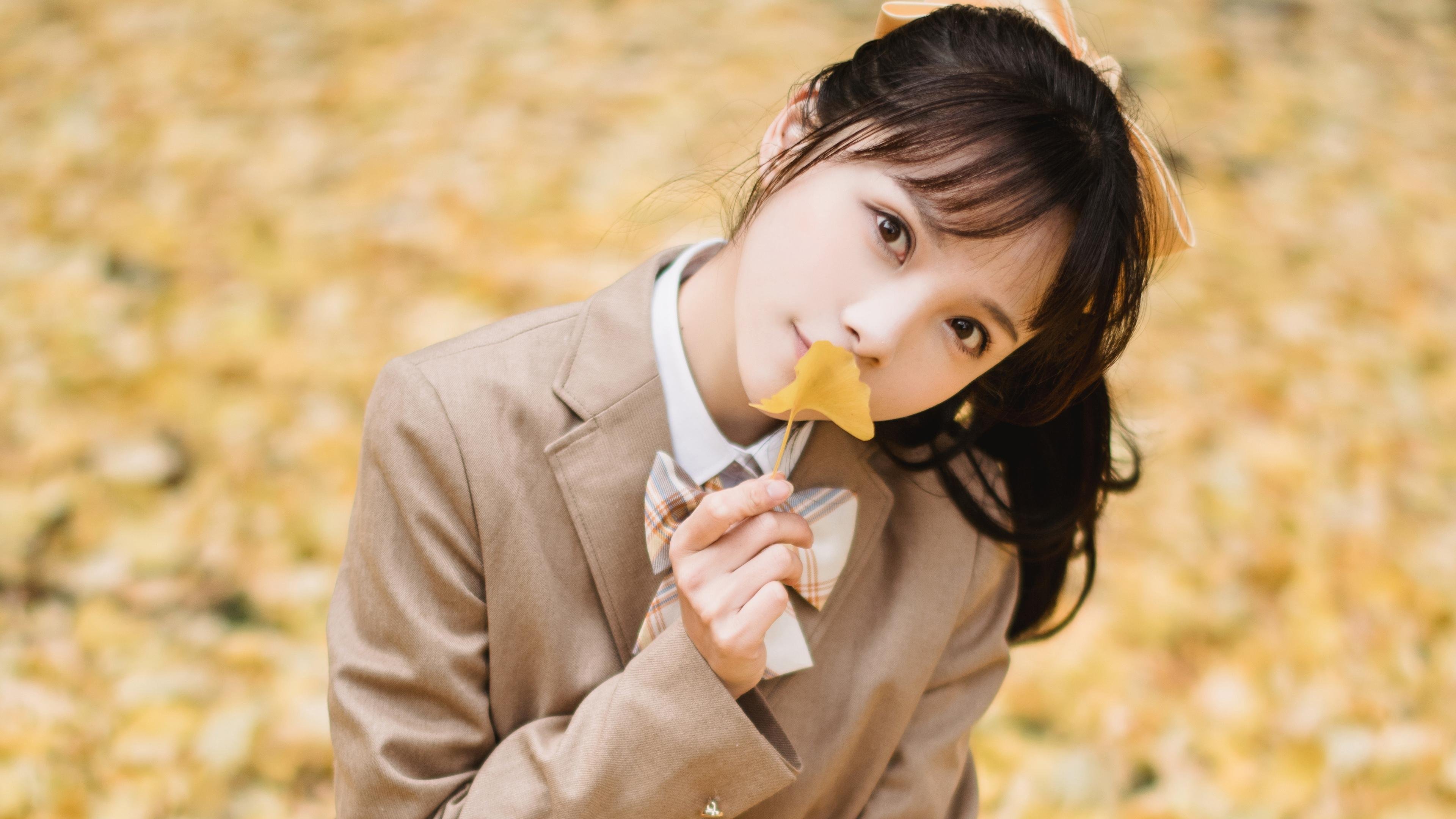 从马克西的孤星闪耀到掘金的团队银河,现代篮球胜利的双重奏