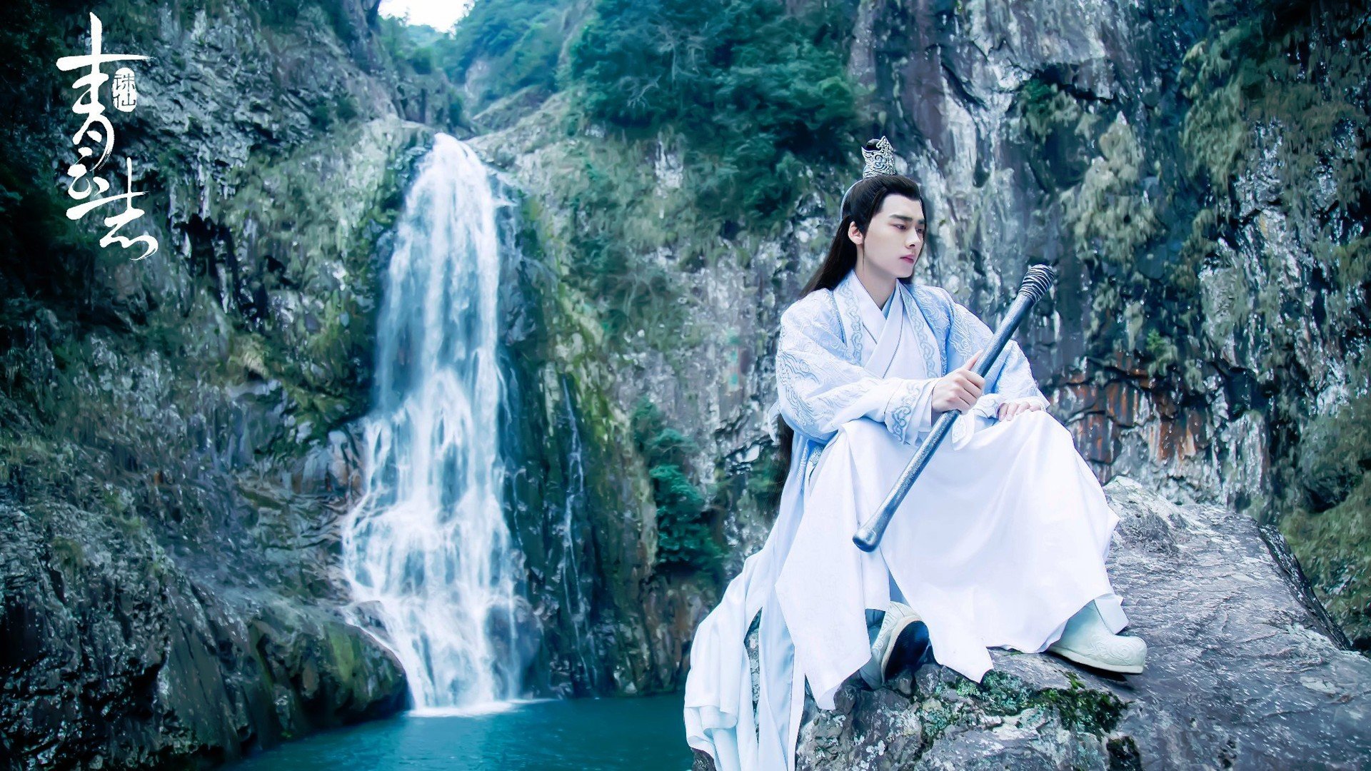 爱游戏大厅-我为你构思了几个不同风格的标题，每个标题都指向一个独特的叙事角度