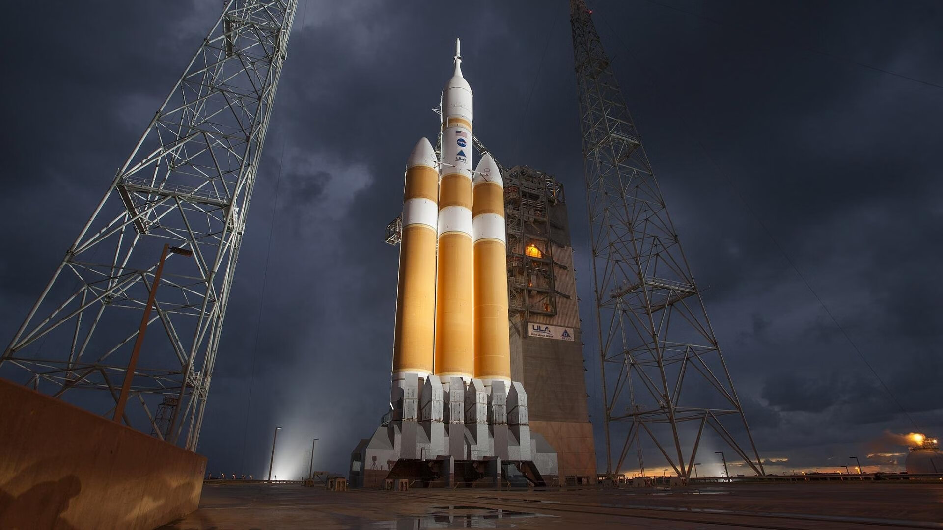 惊魂逆转!布克三分雨化身孤胆英雄,开拓者死里逃生