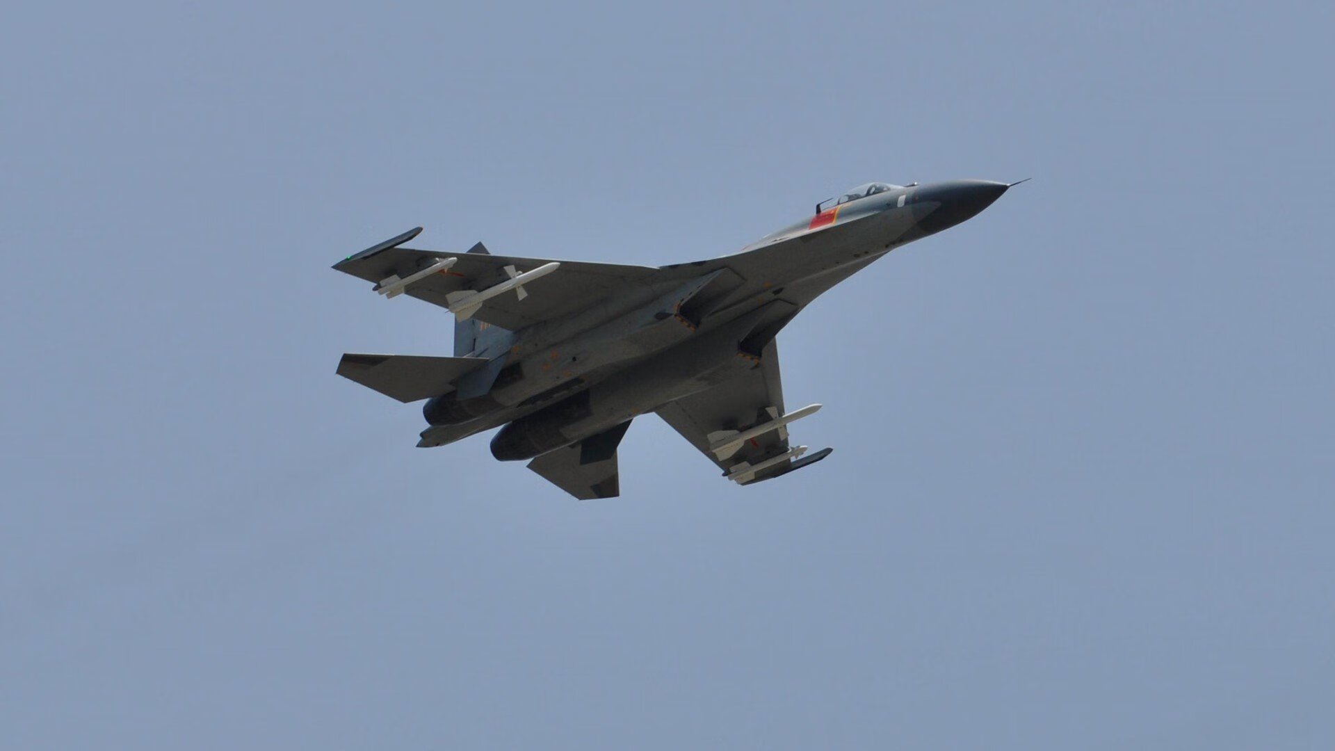 北非壁垒与致命尖刀，突尼斯的战术铁幕如何被斯通斯一人刺穿