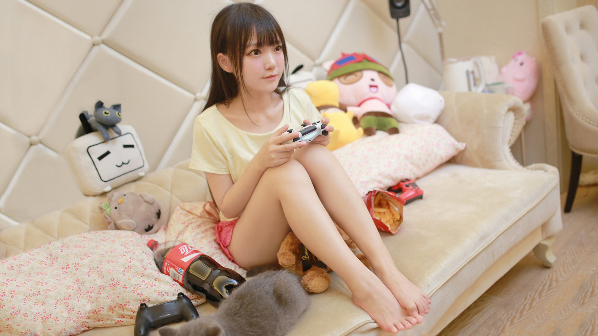 引擎轰鸣与绿茵风暴，新赛季竞技场上的双重视角