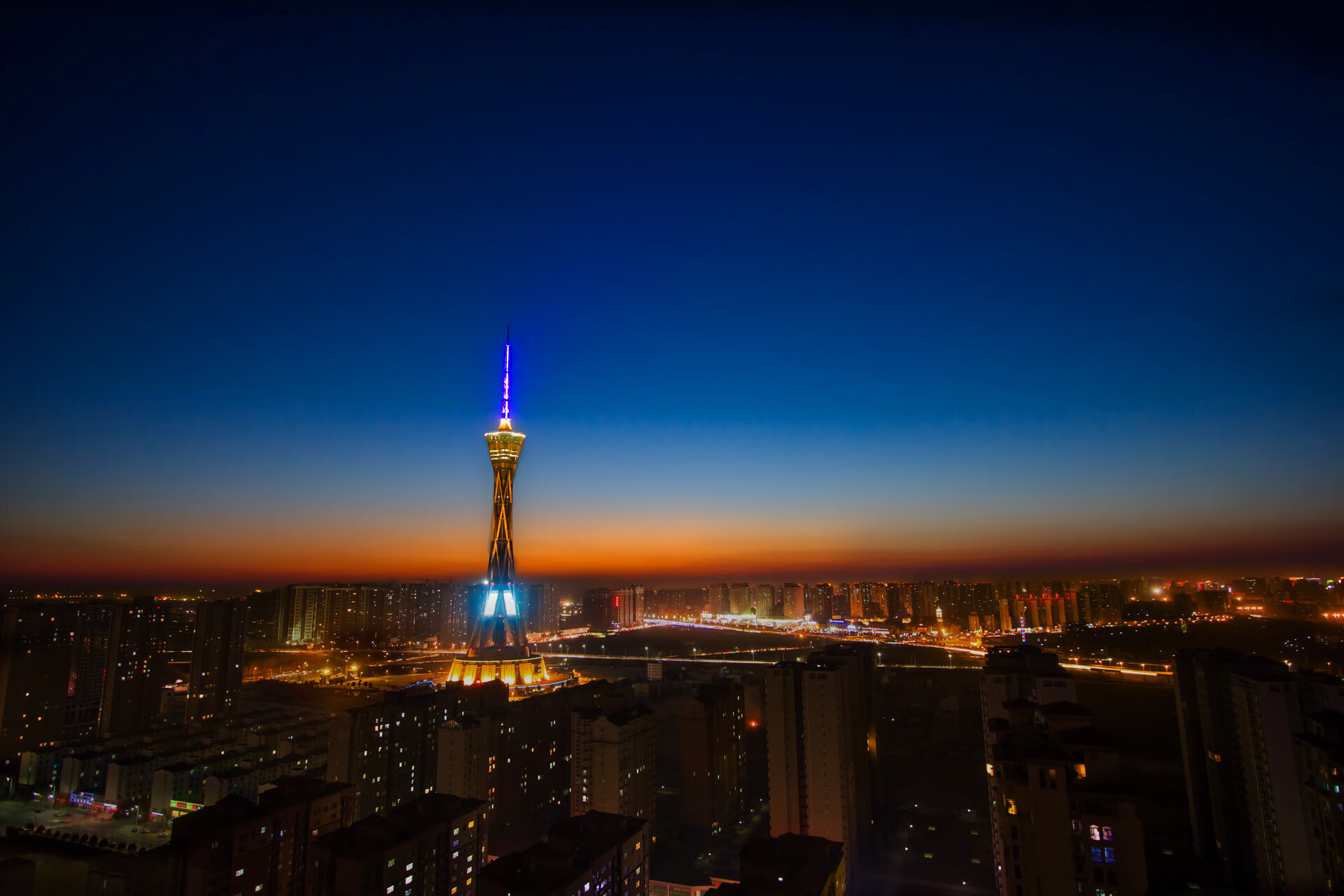 2026世界杯B组焦点战,波兰高压制胜,京多安导演经典,临场调整彰显冠军相